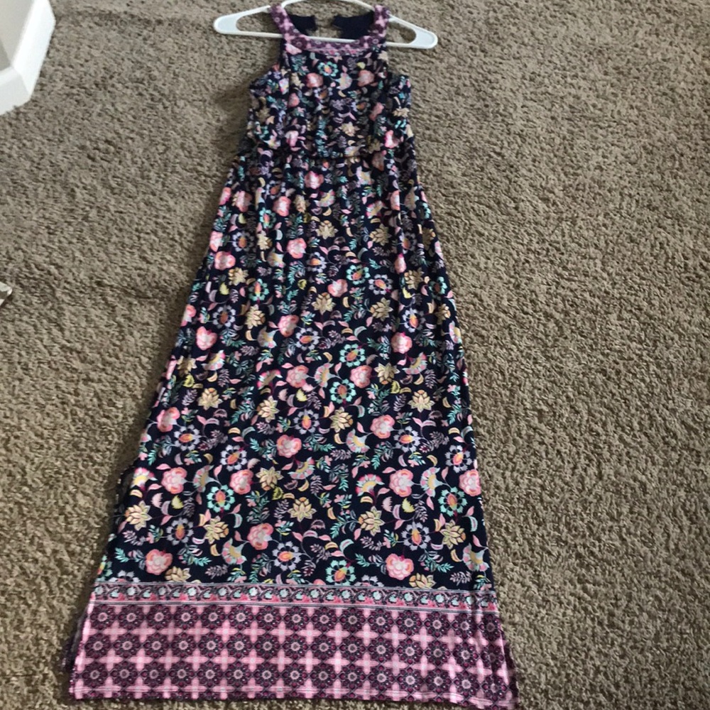 Flower patterned dress